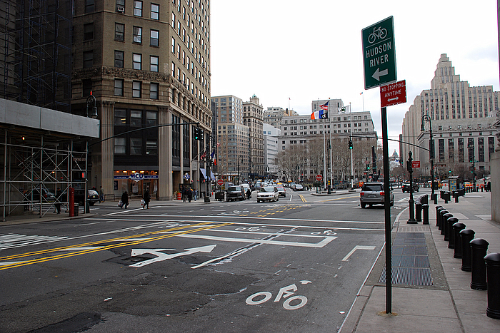 centre-st-bike-sharrows-and-bike-box-at-reade-st centre-st-bike-sharrows-and-bike-box-at-reade-st